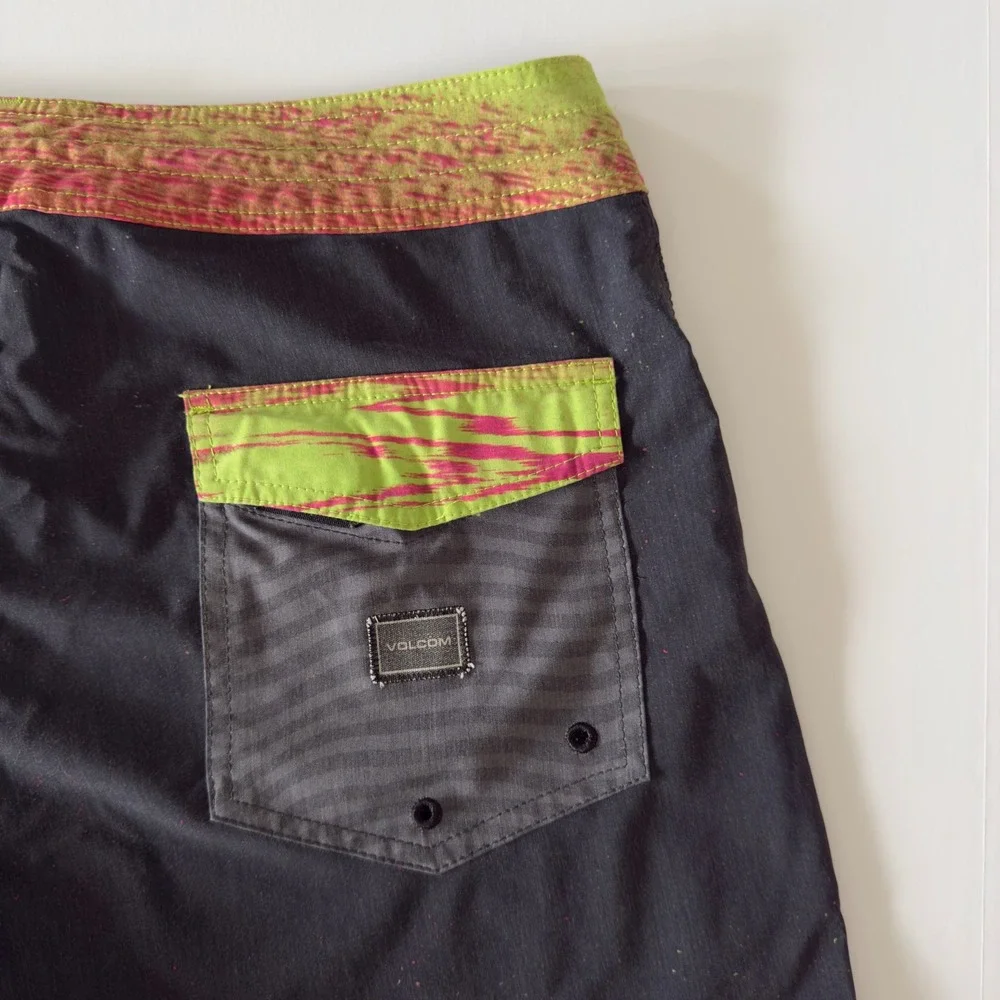 Volcom magxplotion stoney